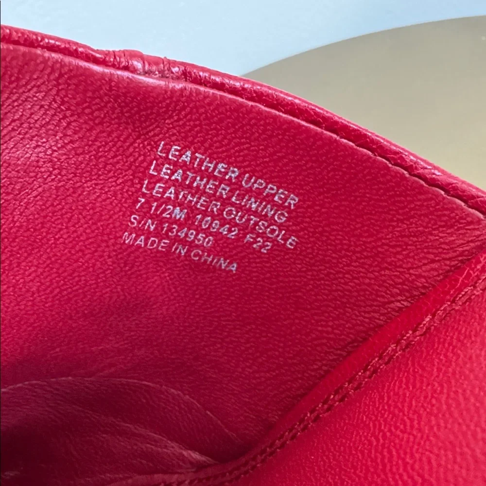 Tory Burch Leather Mules Size US 7.5 Tory Burch Red Leather Slip-On Shoes